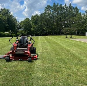 Lawn Maintenance Commercial/ Residential